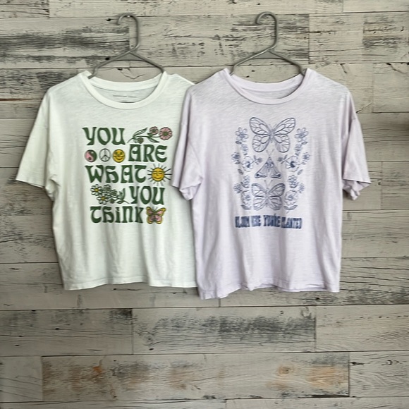 American Eagle Outfitters Tops - American Eagle women’s t-shirts. Size small